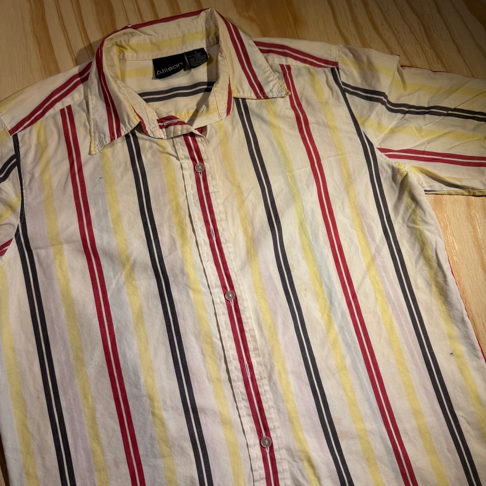 Allison & Co Women’s Vintage Striped Short Sleeve Button Up Shirt Yellow Red S