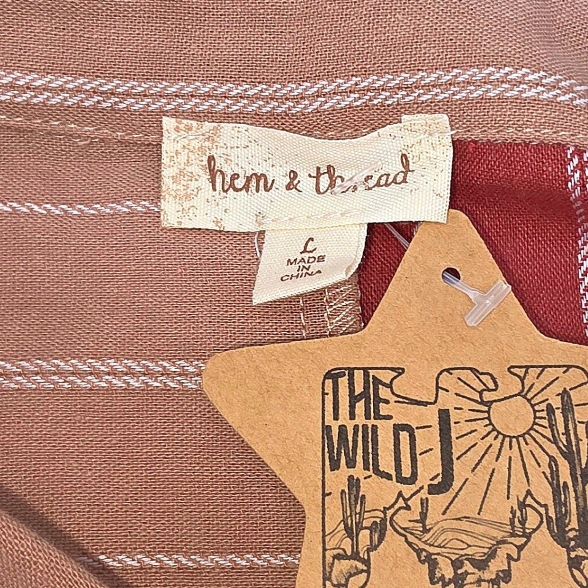 NWT Hem & Thread The Wild Two Tone Striped Button Up Shirt Women’s Size L