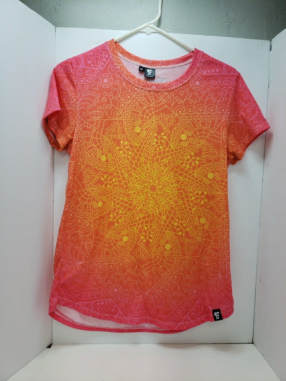 ELECTRO THREADS Animal Print T shirt Pink Bling Rhinestones Yellow | Size M