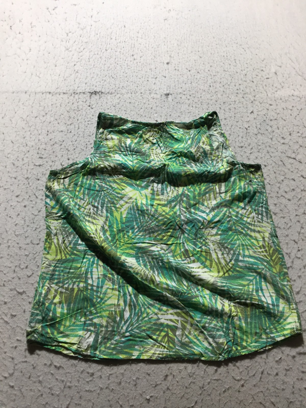 Sonoma Tank Top Womens L Large Green Yellow Hawaiian Sleeveless Tied V Neck