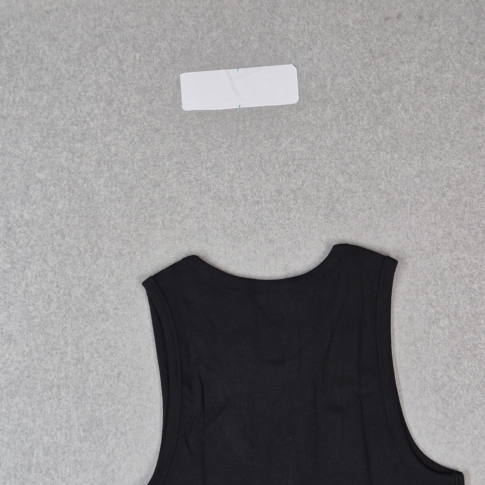 Banana Republic Women Tank Top L Black Mini Rib Scoop Neck Pullover Stretch