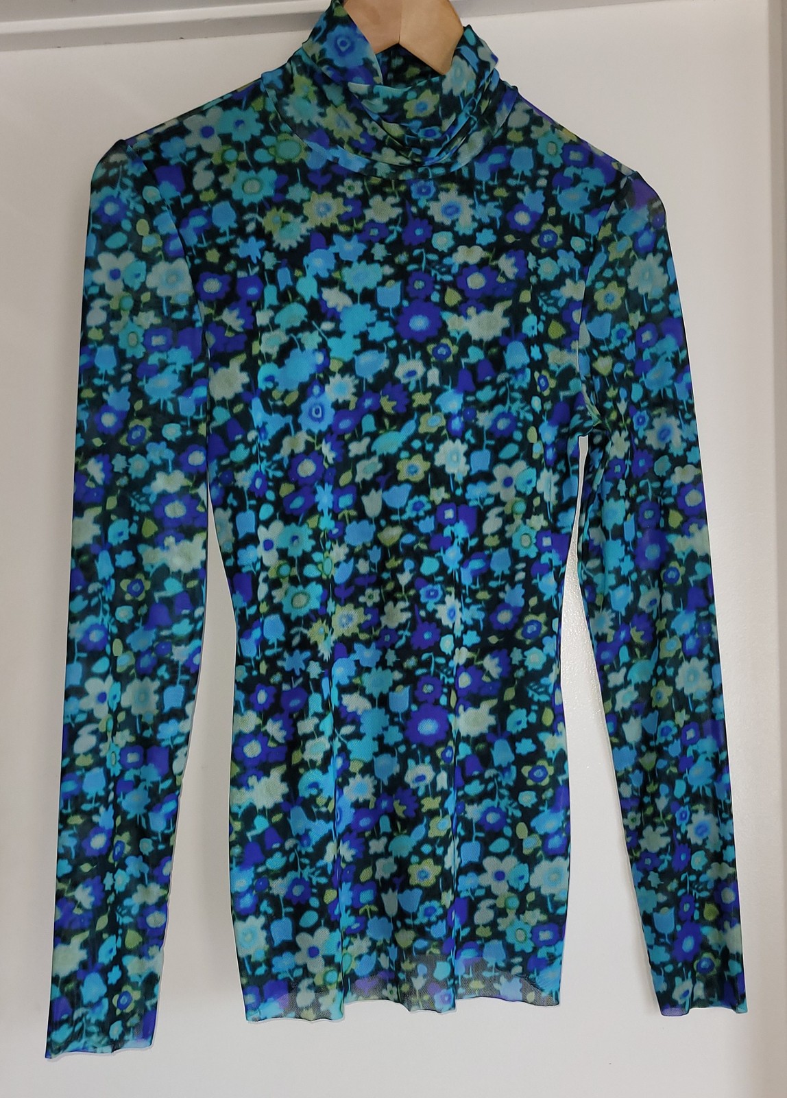 Ganni Blouse Sz 36 Blue Floral Turtleneck Stretch Mesh Retro Top Vibrant Scandi