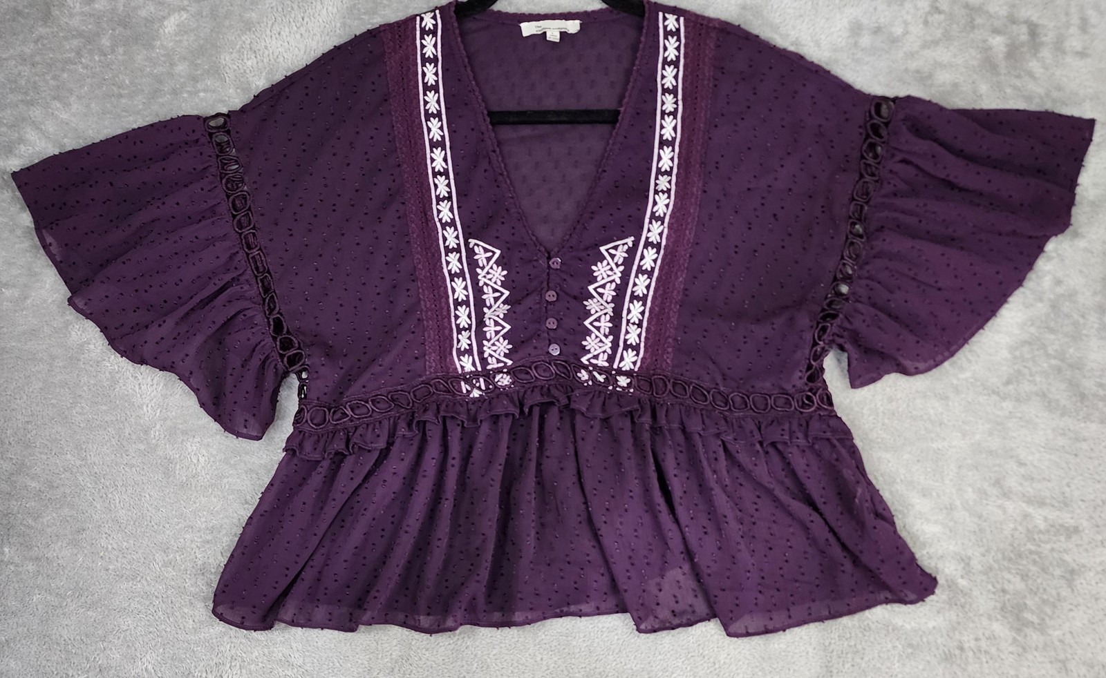 The Clothing Company Shirt Womens Large Purple Embroidered Sheer Ruffle Blouse