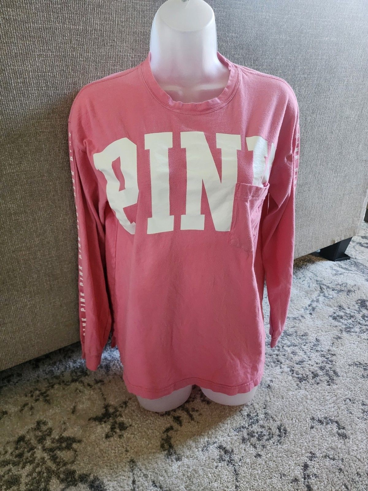 Victoria’s Secret Pink Oversized Long-Sleeve Shirt Logo PINK WHITE SIZE SMALL