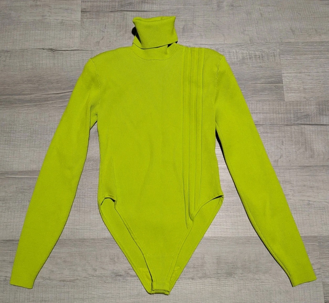 Adidas Ivy Park Halls Of Ivy Turtleneck Rib Bodysuit Slime Green Women’s Sz M
