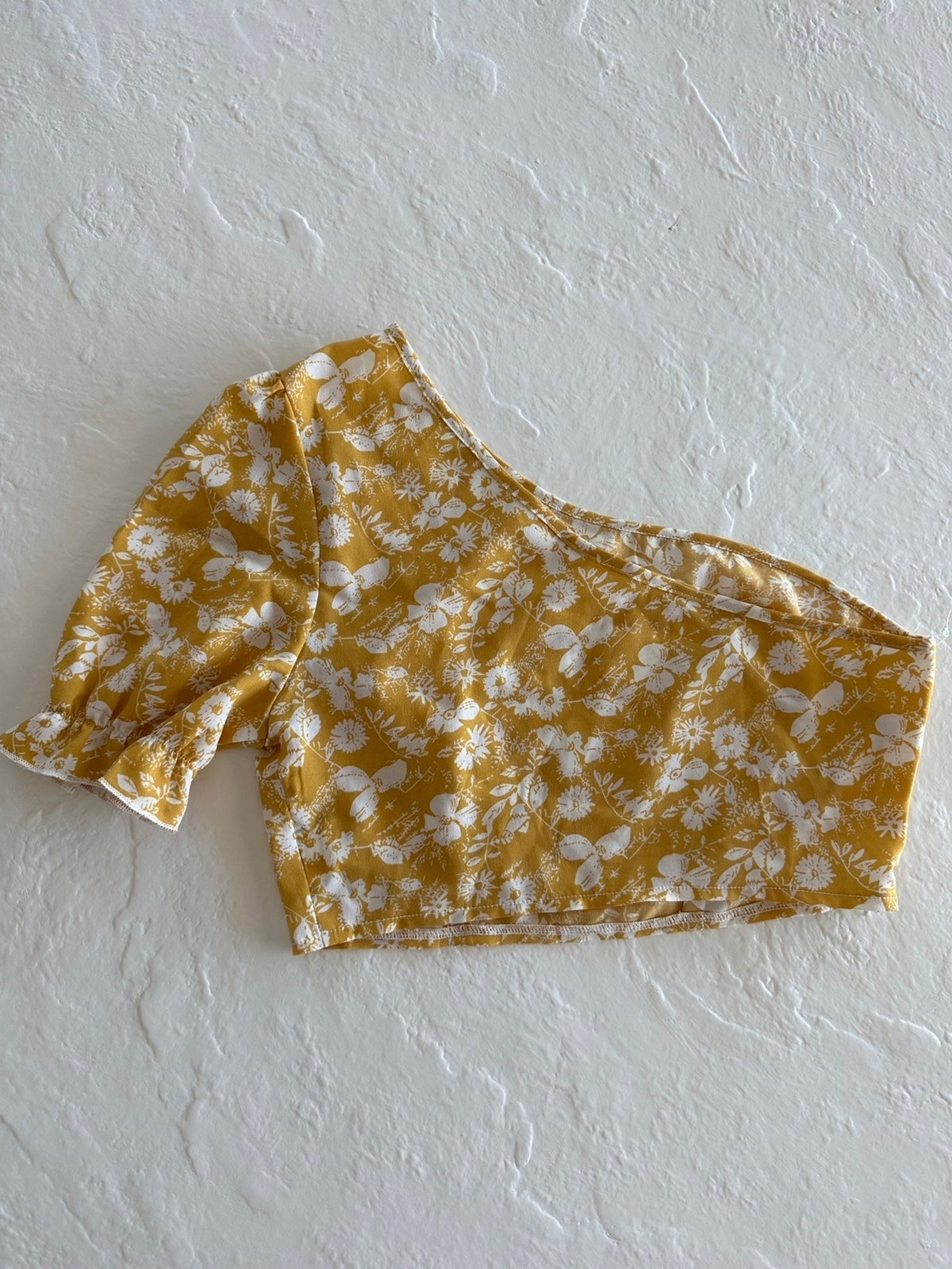 Floral One Shoulder Crop Top Size M