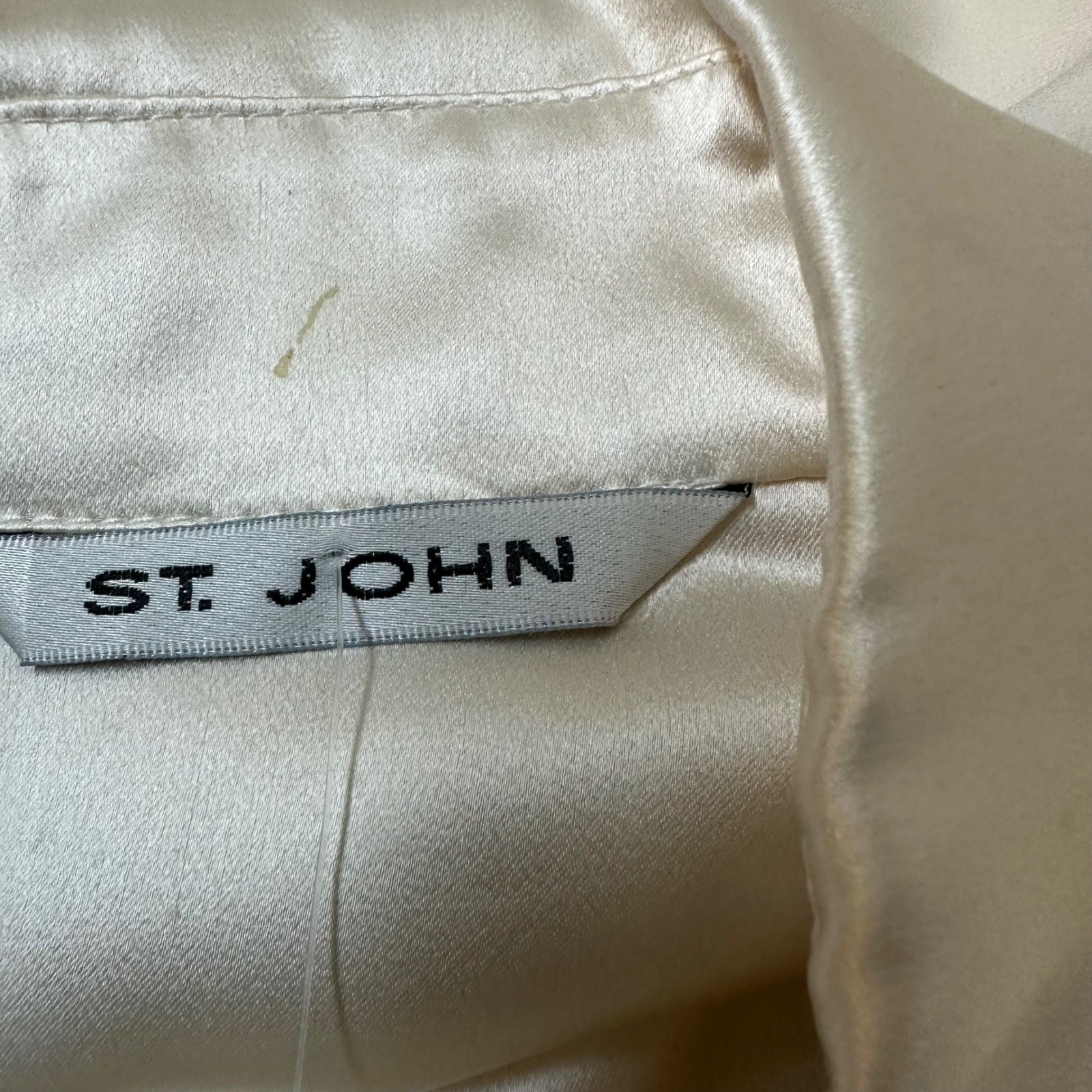 Vintage St John Silk Satin Crepe Blouse Gold Chain Detail Size 8 NEW *FLAW