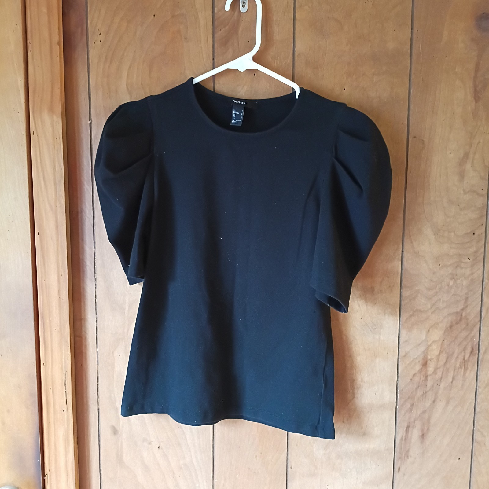 Forever 21 Puff Sleeve Top – Women’s Size Small – Black Short Sleeve Blouse