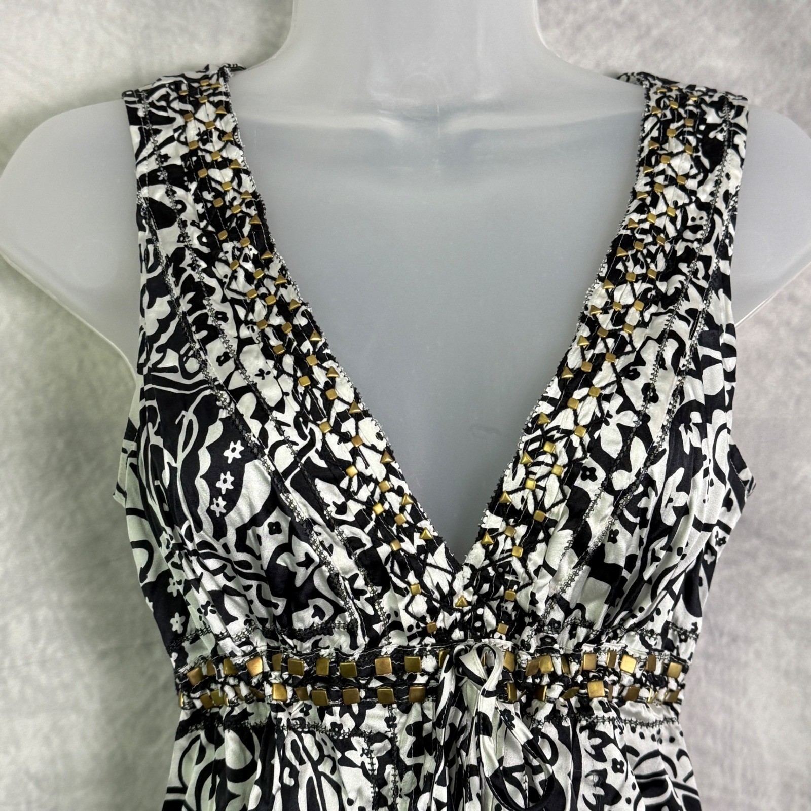 Vtg Y2K Express Design Studio Babydoll Top Sz M Black White embellished silk
