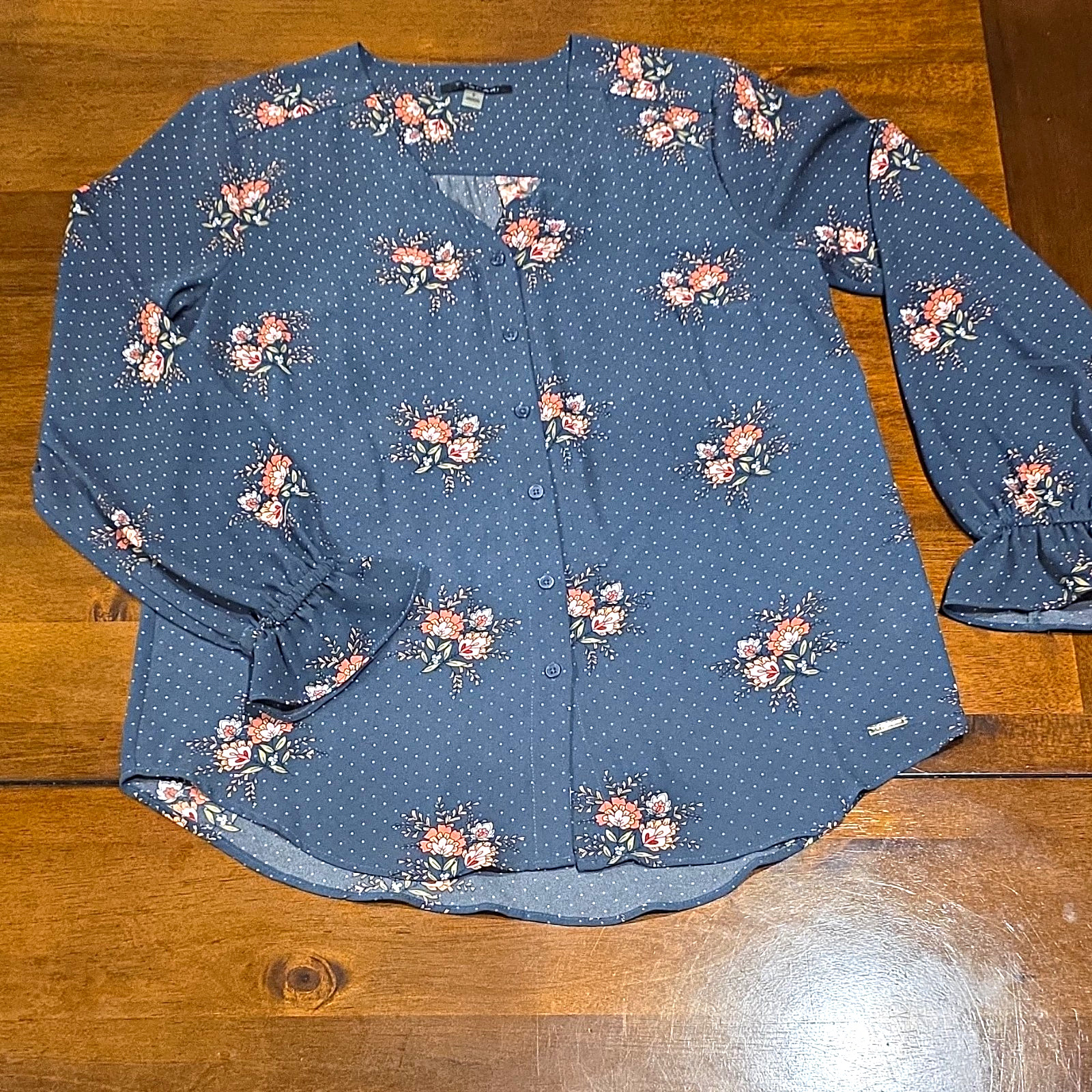 Tahari Blue Floral Tunic Blouse V-Neck Long Sleeve Button Front Size S