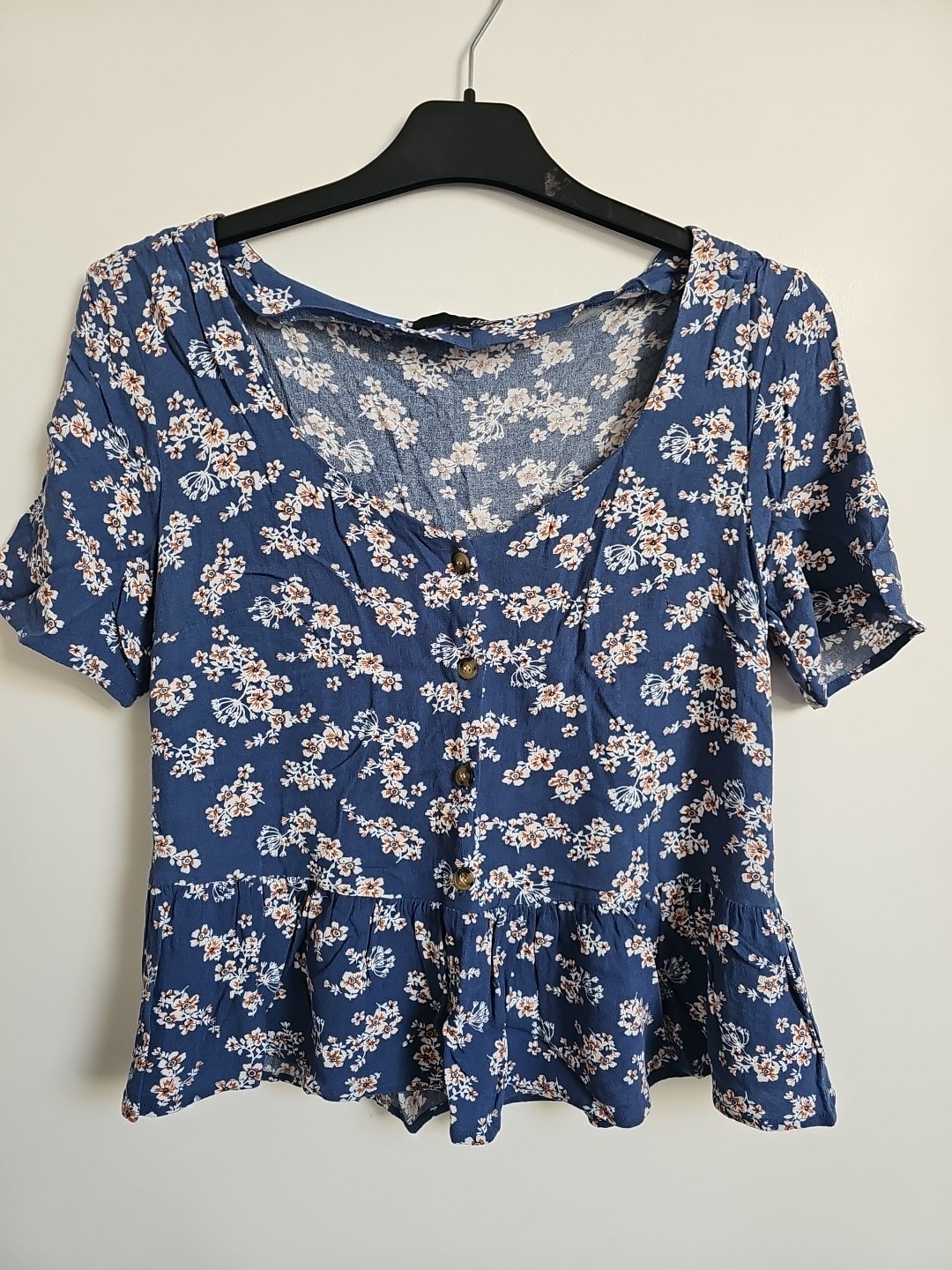 Etam Semi Crop Blouse Floral Top Blue Summer Holiday Size 6 8 Relaxed Fit