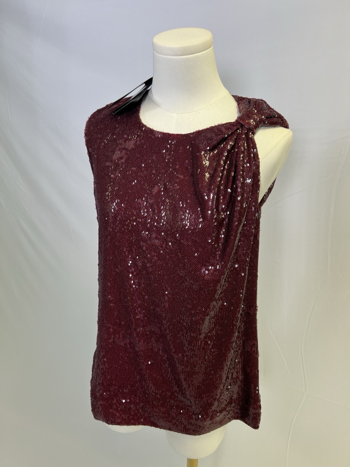 Halston Heritage Cynthia Sequined Top NWT Retail $375 Bordeaux Size XS