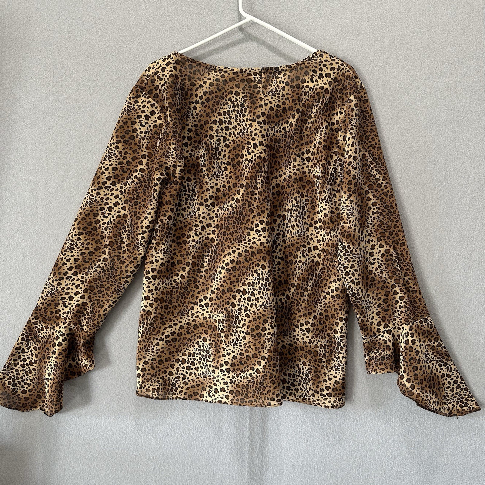 VTG Y2K 90s Leopard Print Sheer Top Sz 2X Bell Sleeve Tie Neck Mob Wife