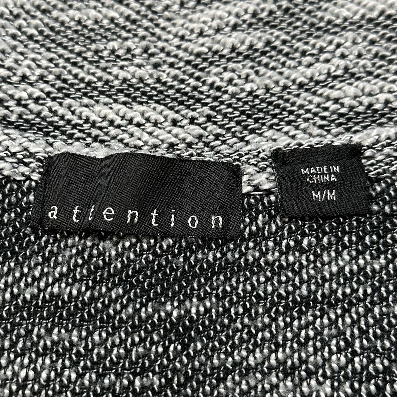 Attention Womens Size M Black White Marled Knit Tank Top Lace Trim High Low Hem