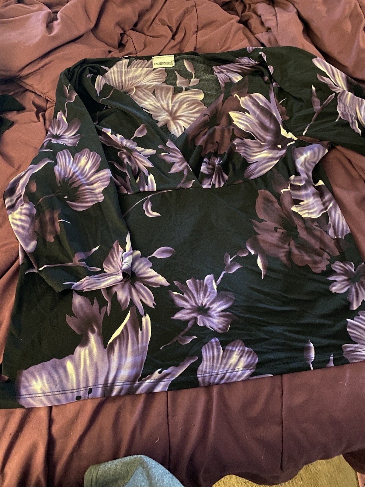 Purple And Black Floral Half Sleeve Soft Stretchy Size XL Top