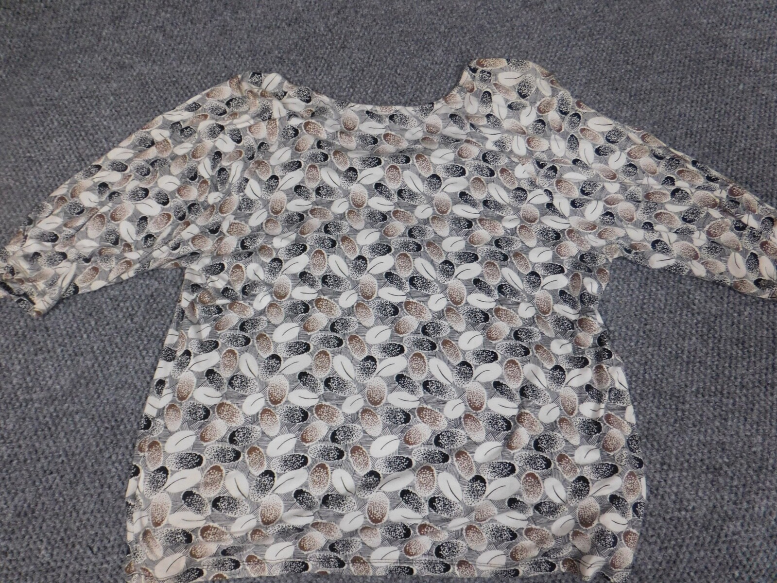 Apostrophe Womens blouse Large Beige pullover stretch
