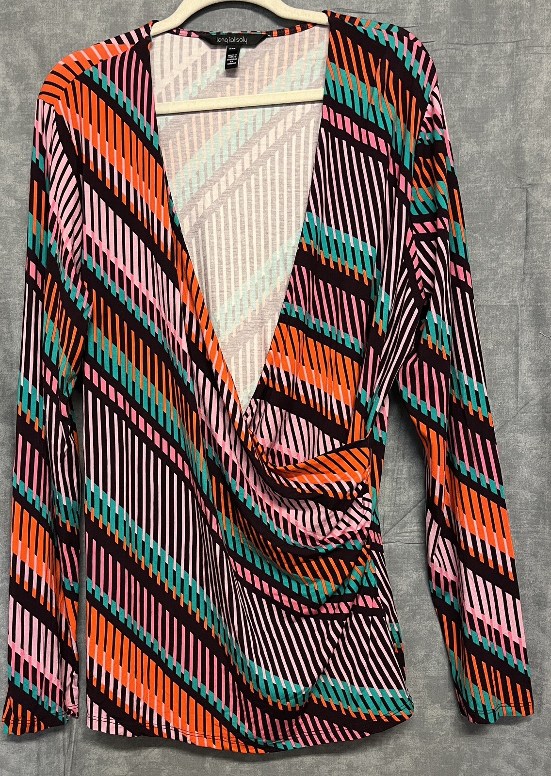 size 2XL Long Tall Sally knit top colorful