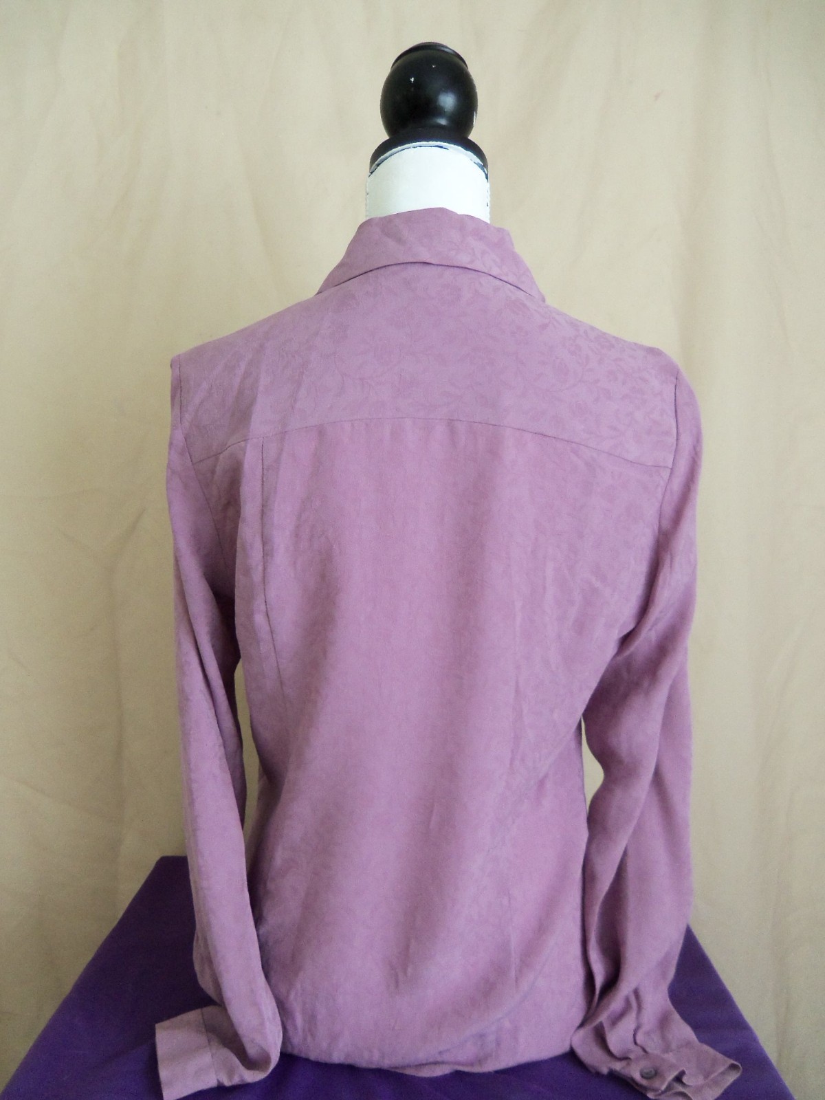 90s Casual Corner lavender matte silk jacquard floral print blouse. Sz.8 & 2