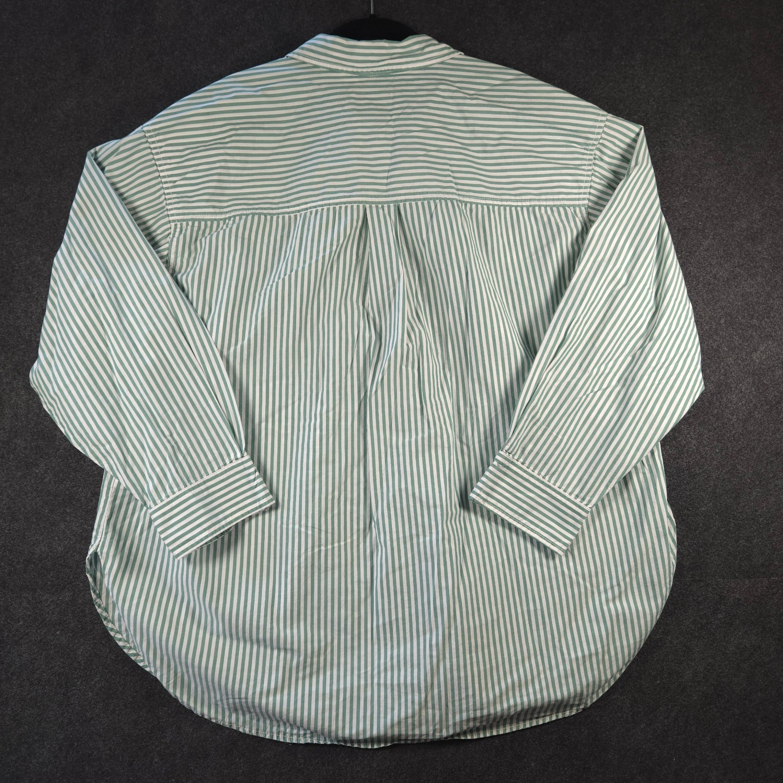 Universal Thread Femme Shirt XXL Oversized Fit Long Sleeve 100% Cotton Striped