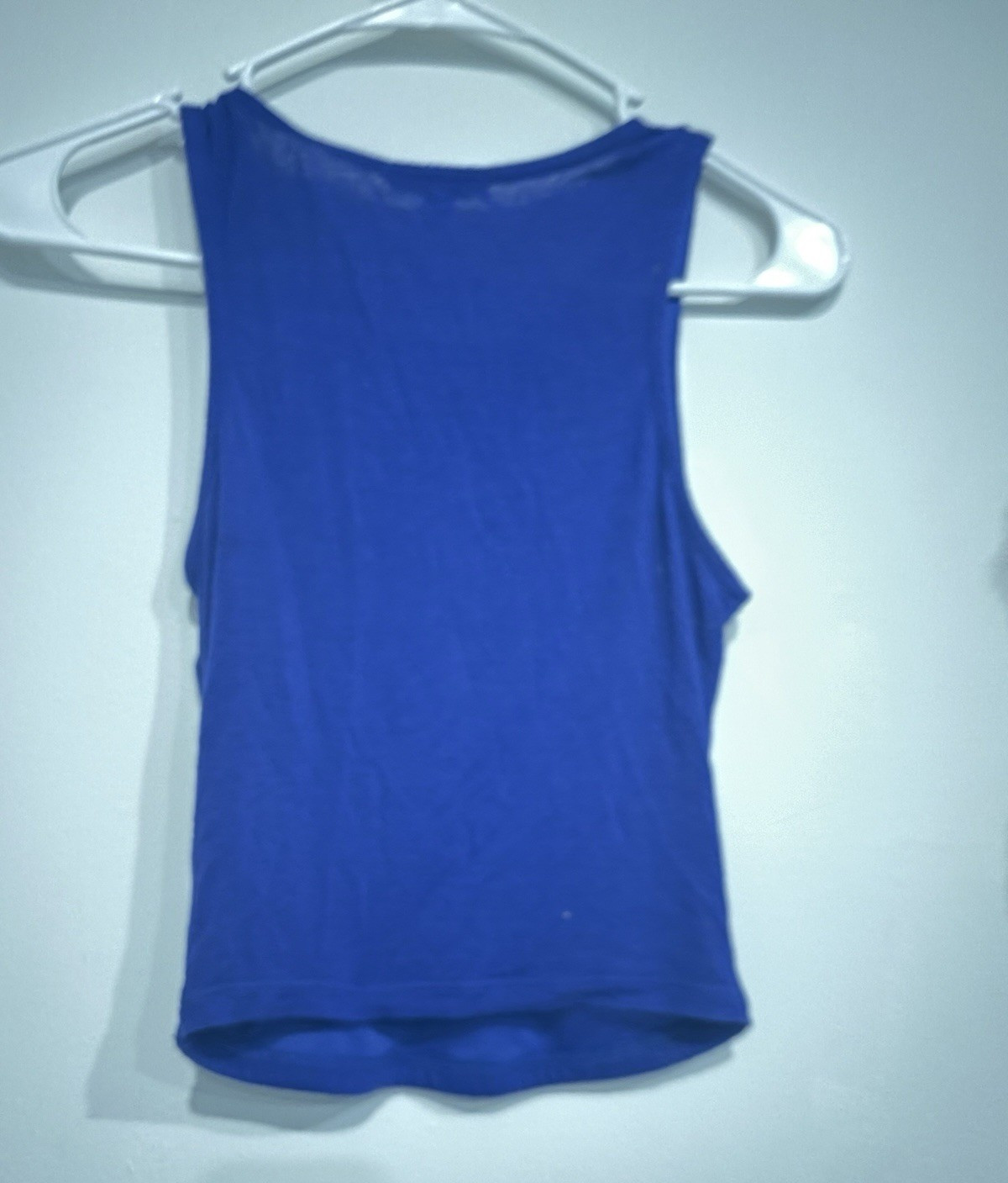 Women’s Blue Solid Sleeveless Round Neck Pullover Tank Top, Size S
