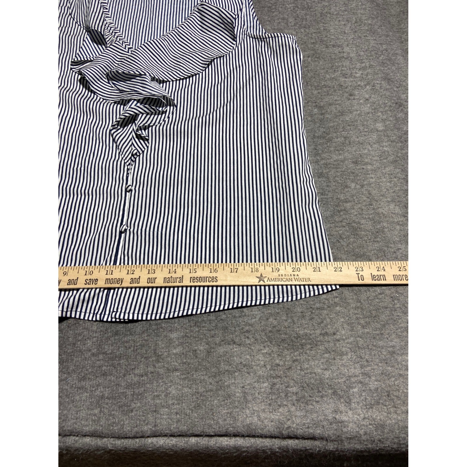 Karl Lagerfeld Paris Sleeveless Blouse Navy White Striped Ruffle V Neck L Chic