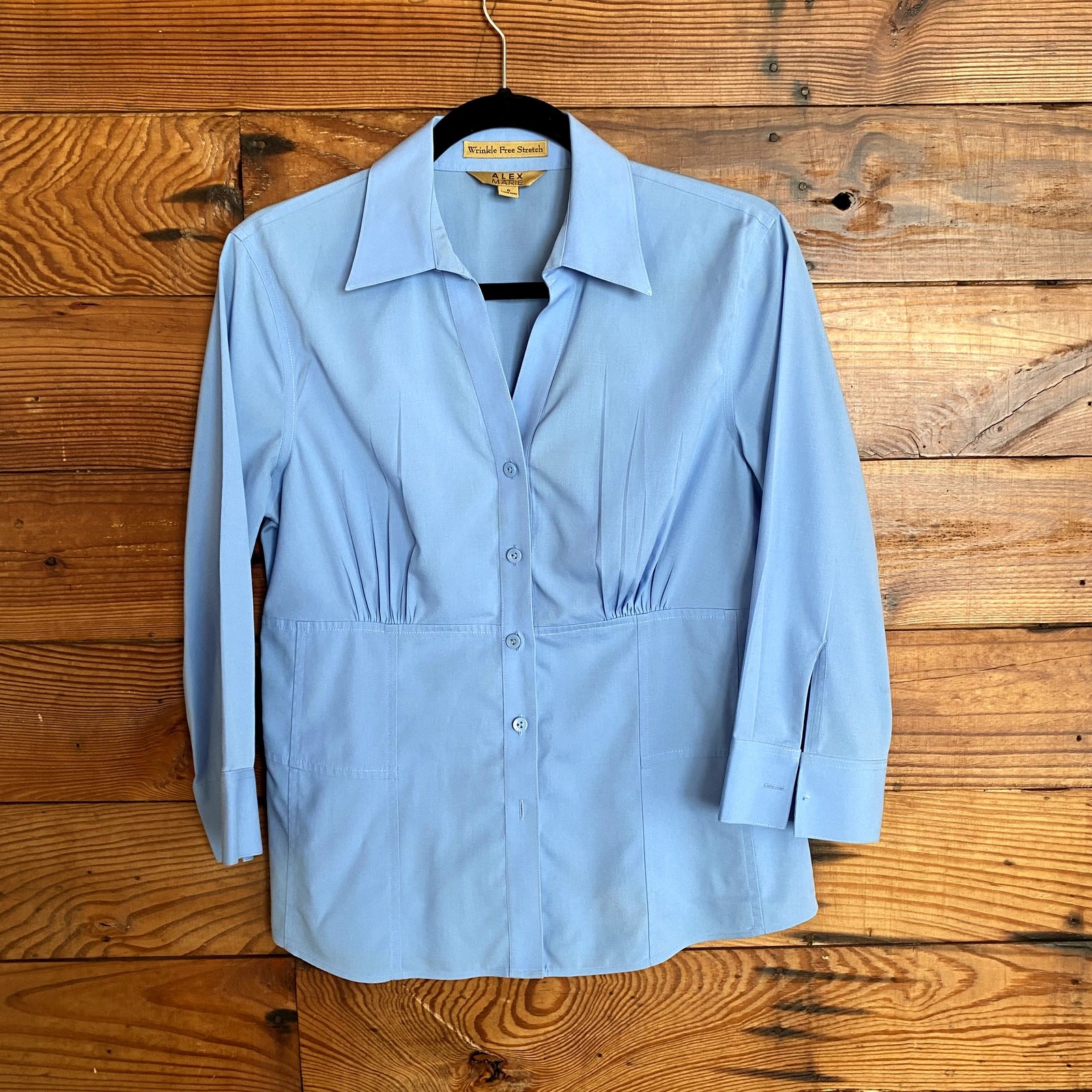 Alex Marie Wrinkle Free Blue Button Down Top size 6