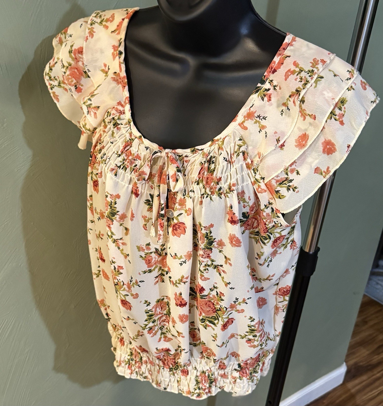 Marisol Rose Print Sheer Scoop Neck Ruffle-Sleeve Smock Blouse Women’s Size S