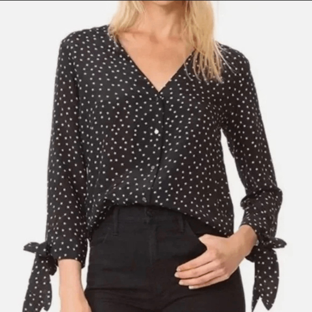 Madewell Women’s Silk Wrap Top is Star Scatter Blouse Black V-Neck Size Medium