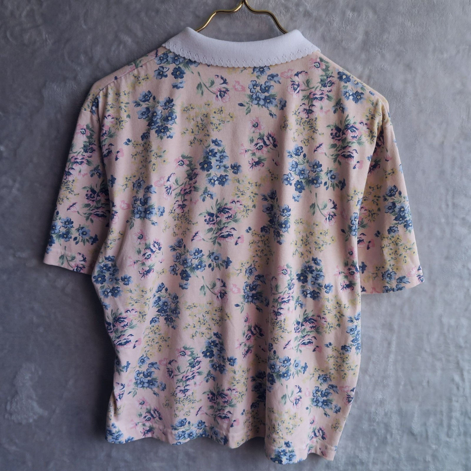 CASCADE BLUES Pastel Pink Floral Print Polo Shirt Size M Pointelle Collar Boxy