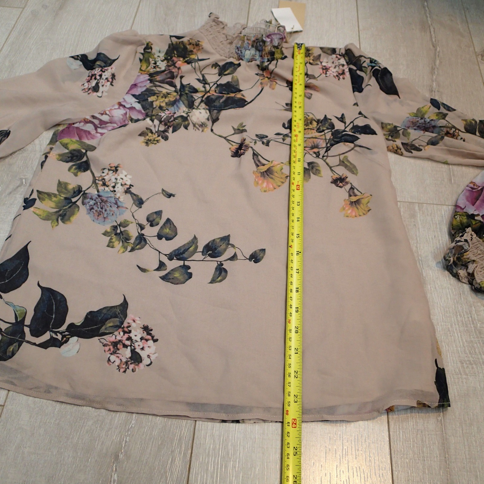 NEW Elie Tahari Womens Blouse Top Size s Floral shirt