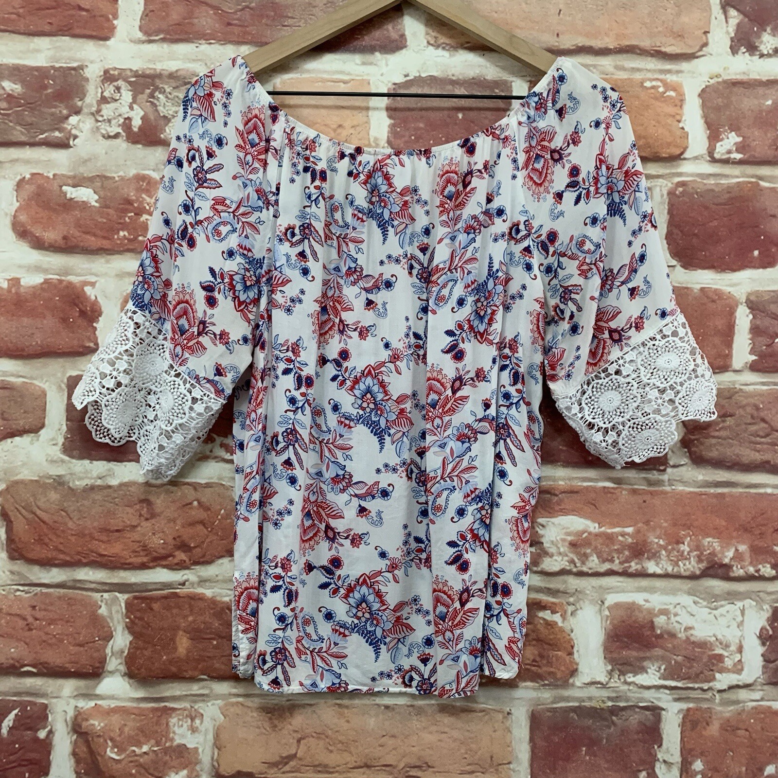 Soho New York & Company Womens Top Shirt Small Multicolor Boho Floral Popover