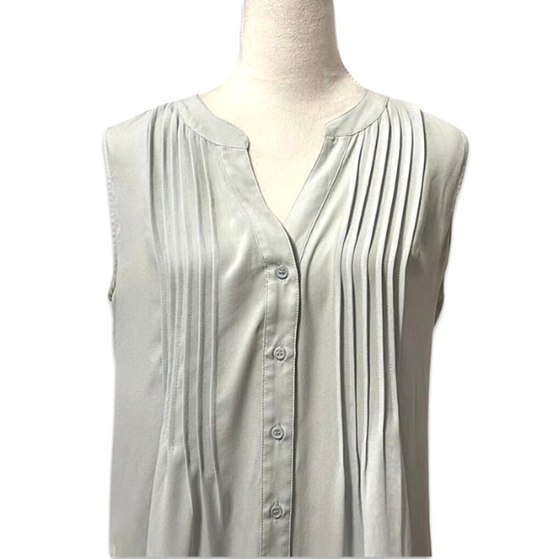 BCBGMAXAZRIA Blouse Sleeveless Button Up Front Tuck Pleated Solid Gray Women’s S