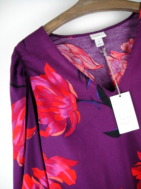 A New Day Size Small Purple Floral Cropped V Neck Poet Sleeve Rayon Blend Blouse