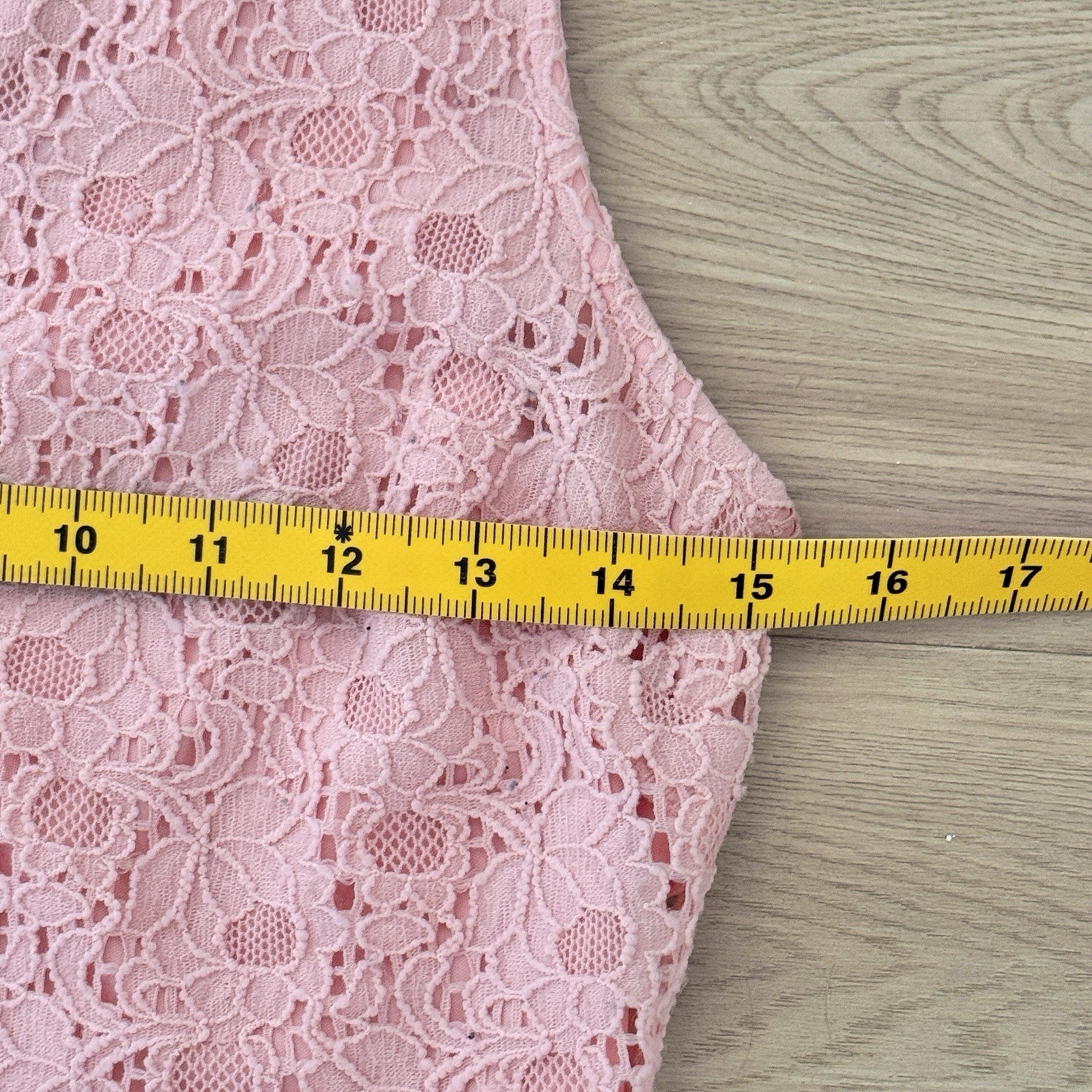 Candie’s juniors button-up pink chiffon size S