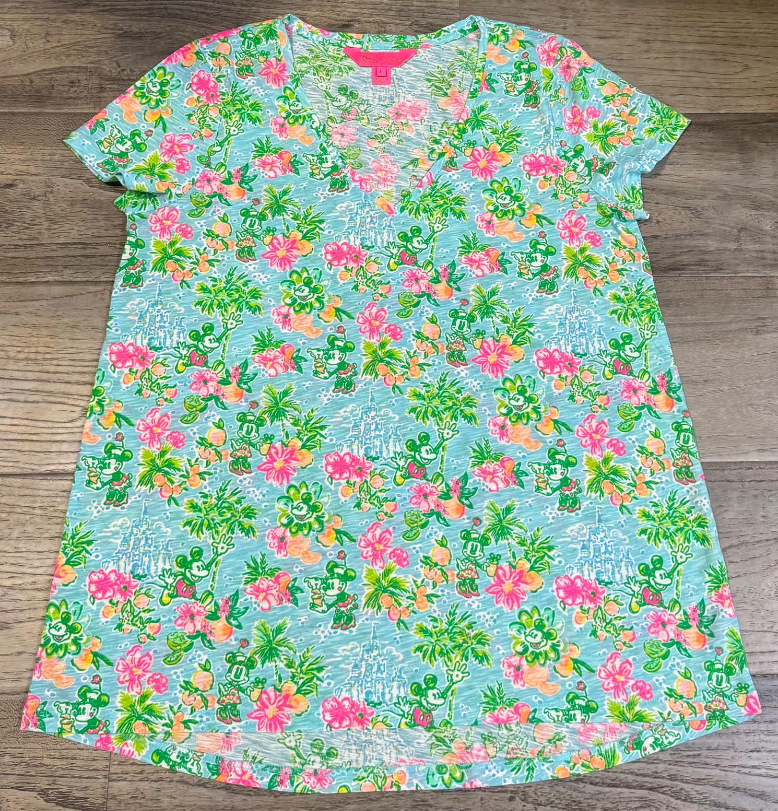 Lilly Pulitzer Etta V-Neck T-Shirt Short Sleeve Disney Parks Mickey Mouse Sz L