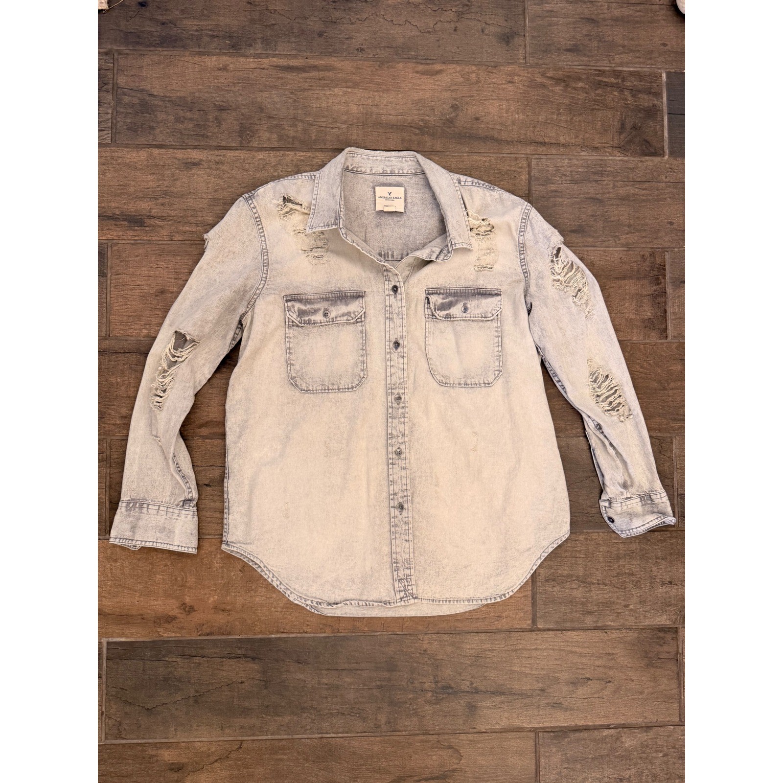 American Eagle Oversized Distressed Denim Button Down Shirt Light Acid Wash
