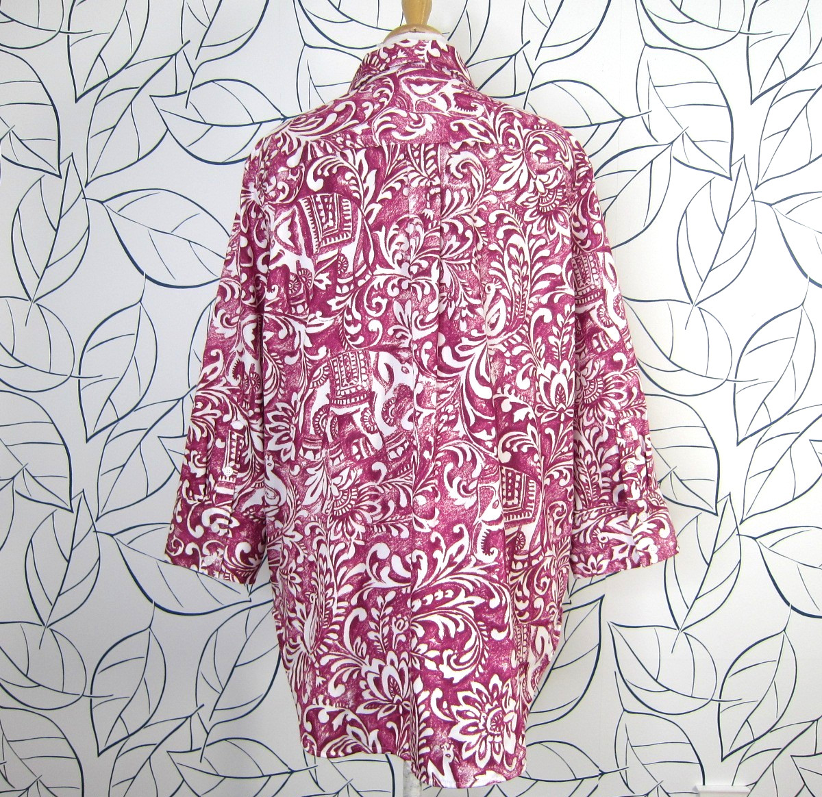 Soft Surroundings Easy Care Stretch Woven 3/4 Sleeve Big Shirt Berry Floral Sz L