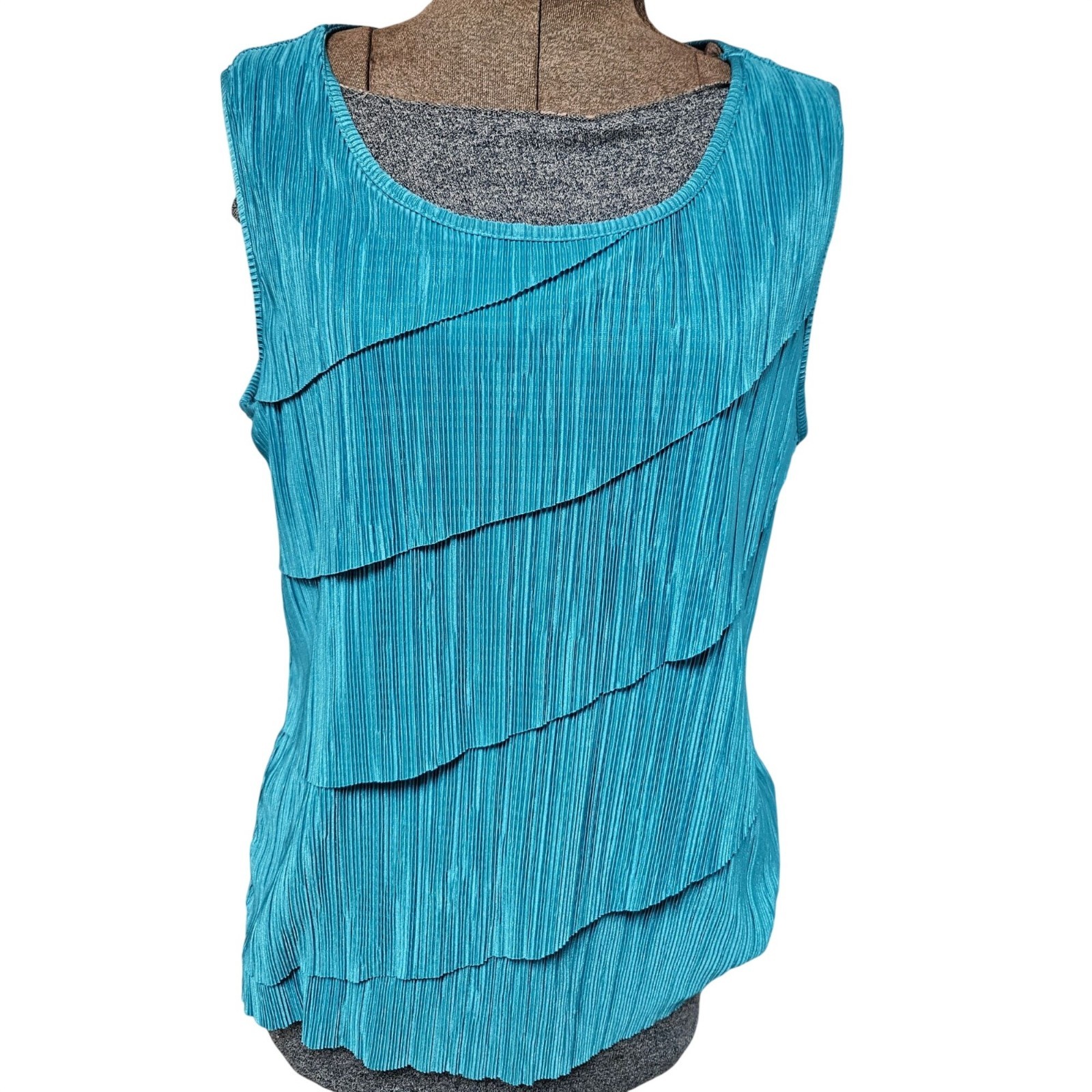 Christopher And Banks Teal Sleeveless Tiered Pleated Tank Top Large Polyester