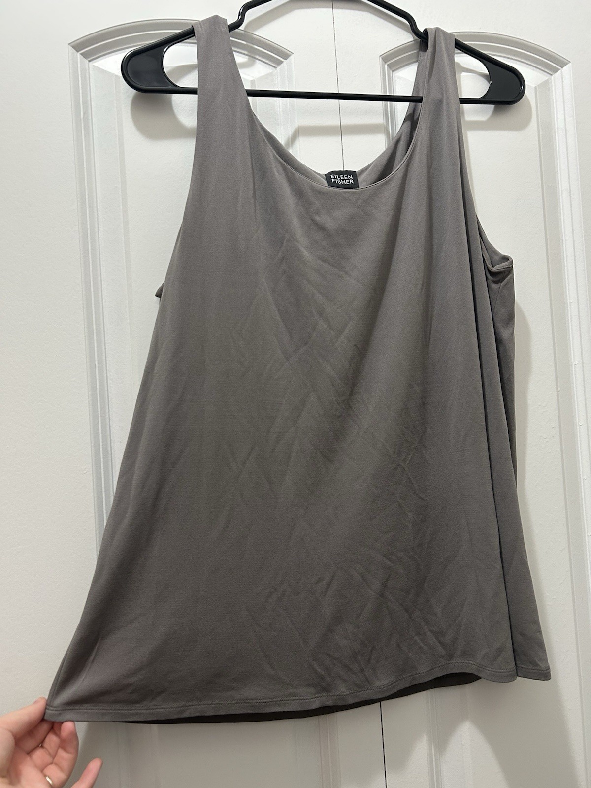 Eileen Fisher Women’s Gray Taupe 100% Silk Knit Scoop Neck Sleeveless Tank Top L