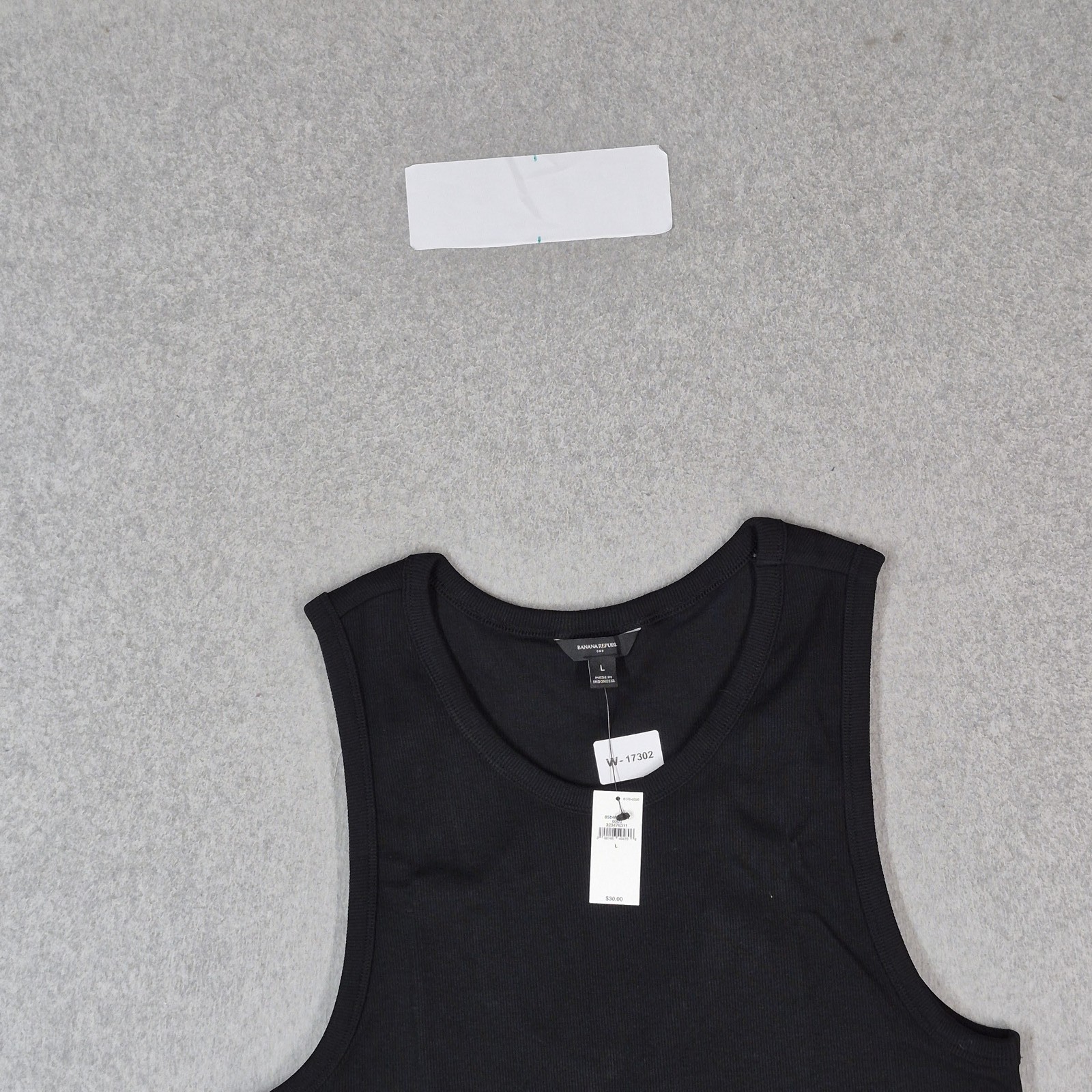 Banana Republic Women Tank Top L Black Mini Rib Scoop Neck Pullover Stretch