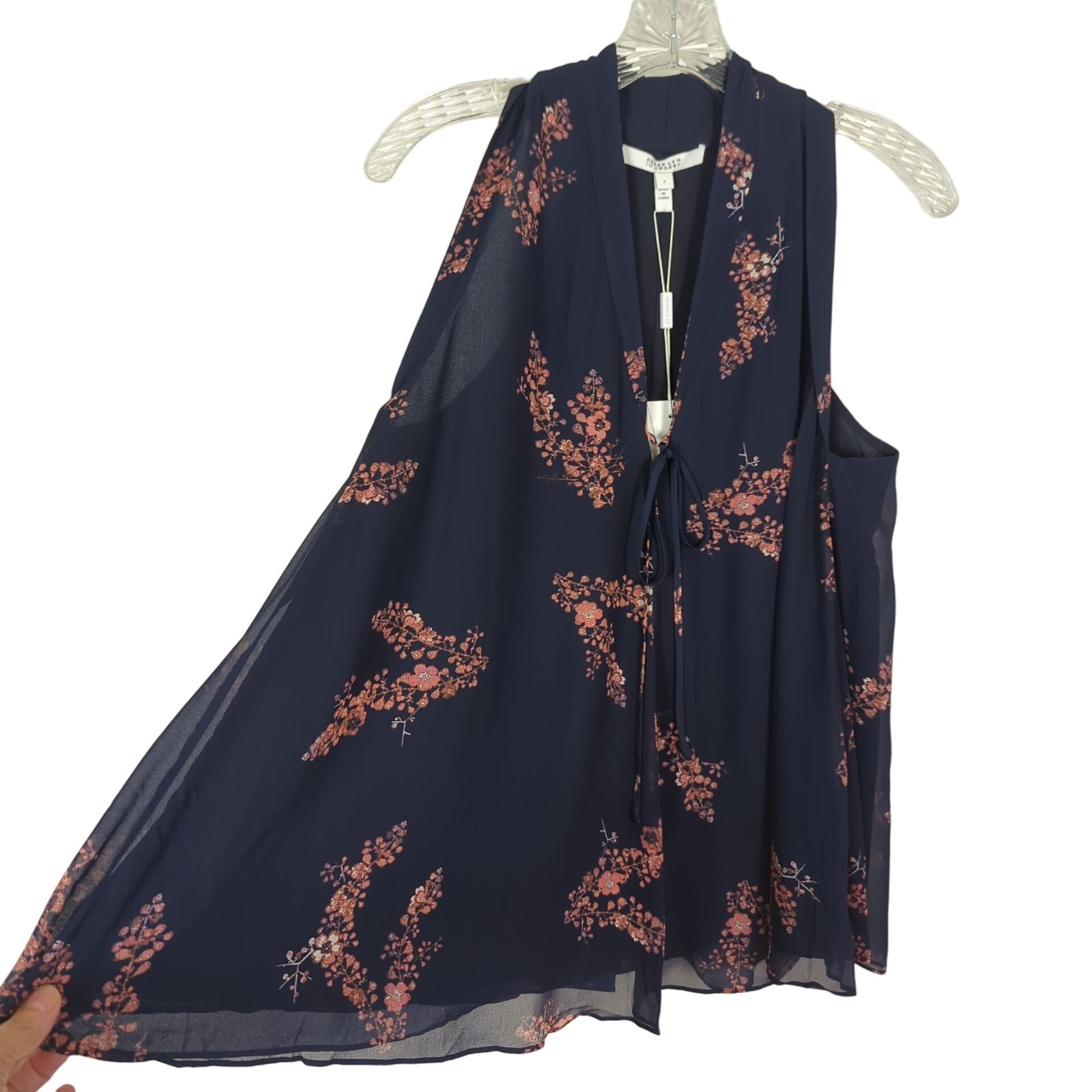 DEREK LAM 10 CROSBY Top Womens Sz 8 blue Floral sleeveless summer Bohemian