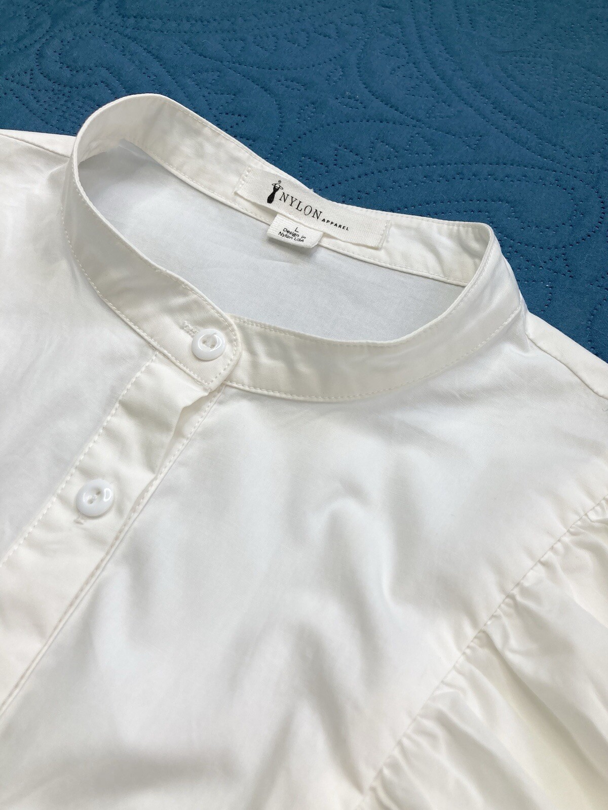 Nylon Apparel USA Ruffle Button Up Blouse Ivory Size Large