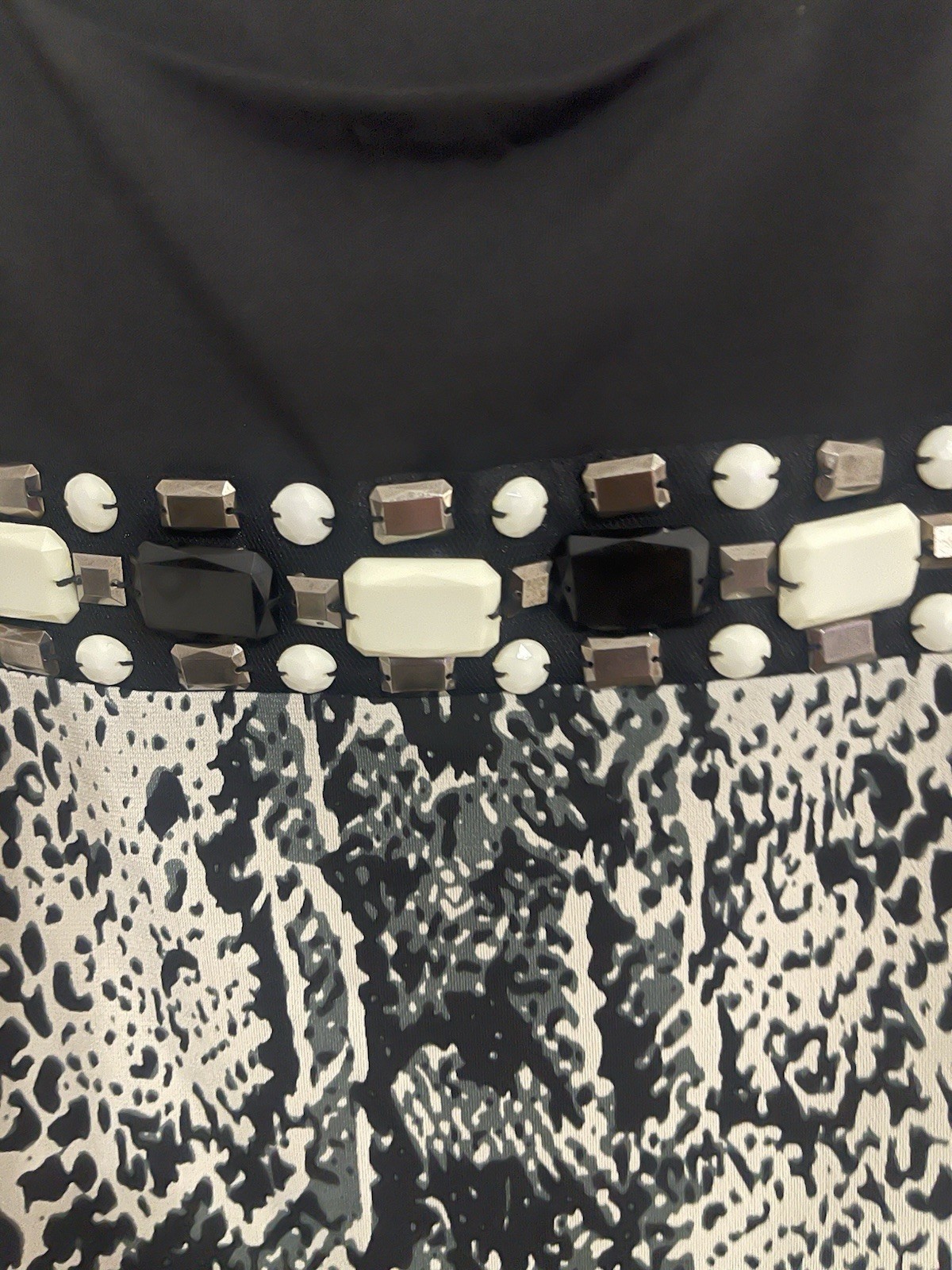 Roz & Ali Women’s Pullovr Tank/Shell/Top Size 1X Black/Ivory