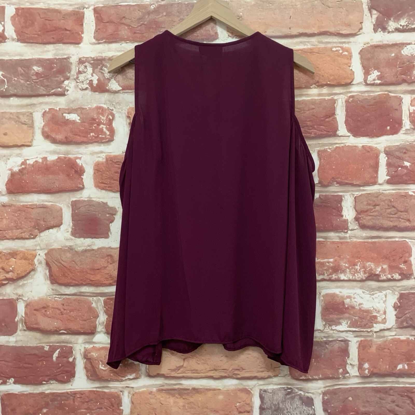 Bold Elements Top Shirt Womens Large Dark Purple Casual Sleeveless Popover