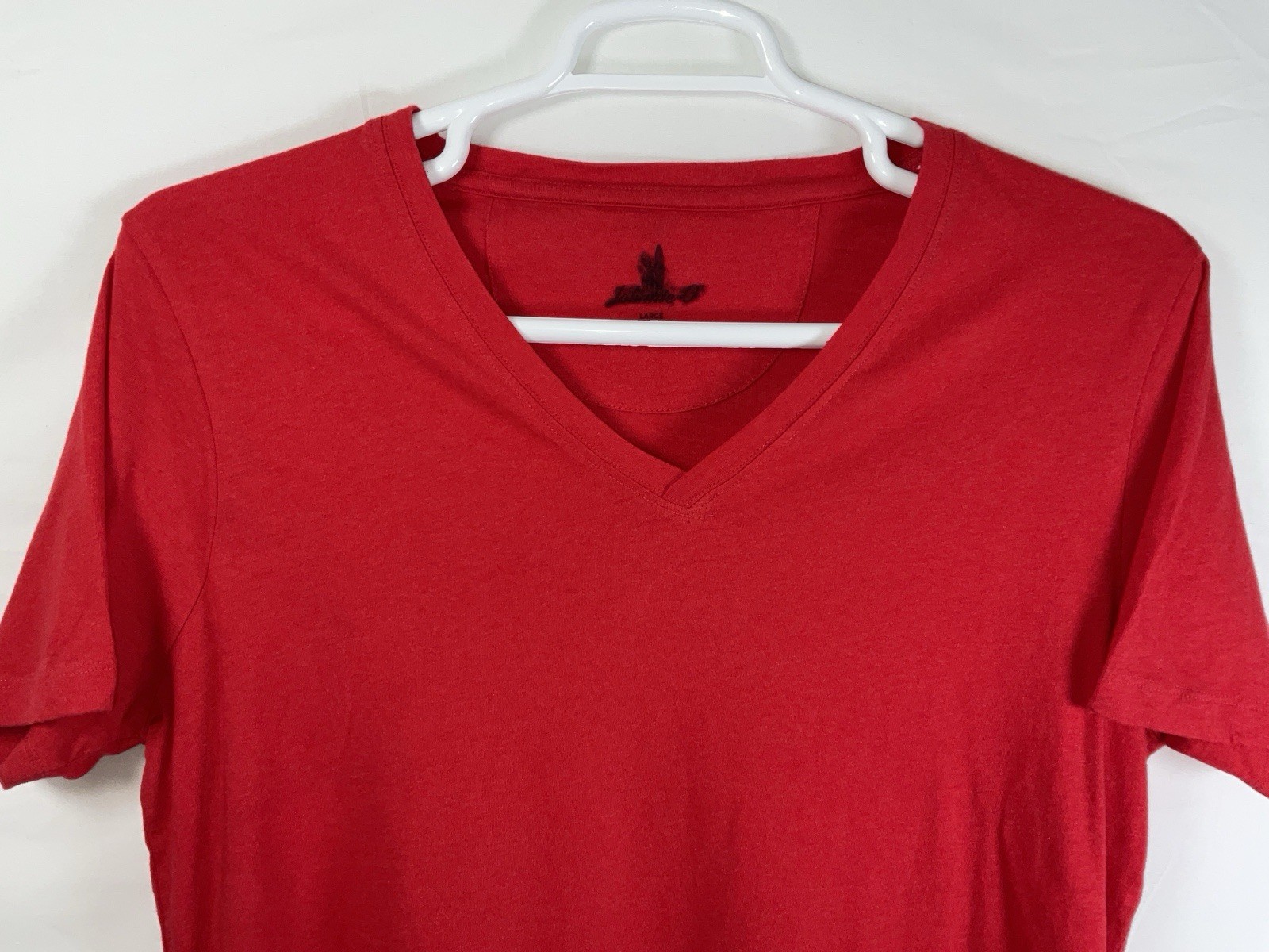 NWOT Women’s Johnnie-O Merediths Short Sleeve 100% Cotton T-Shirt – Red – Large