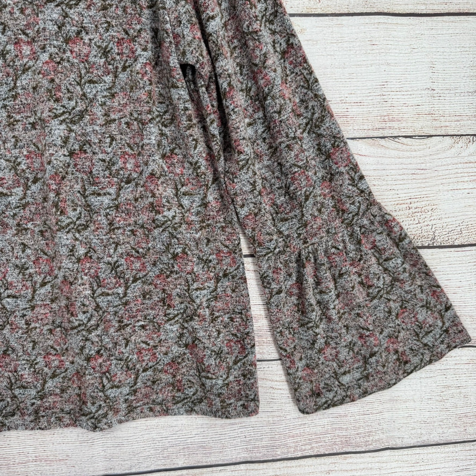 Lucky Brand Floral Knit Long Sleeve Blouse Womens XL Gray Green Pink