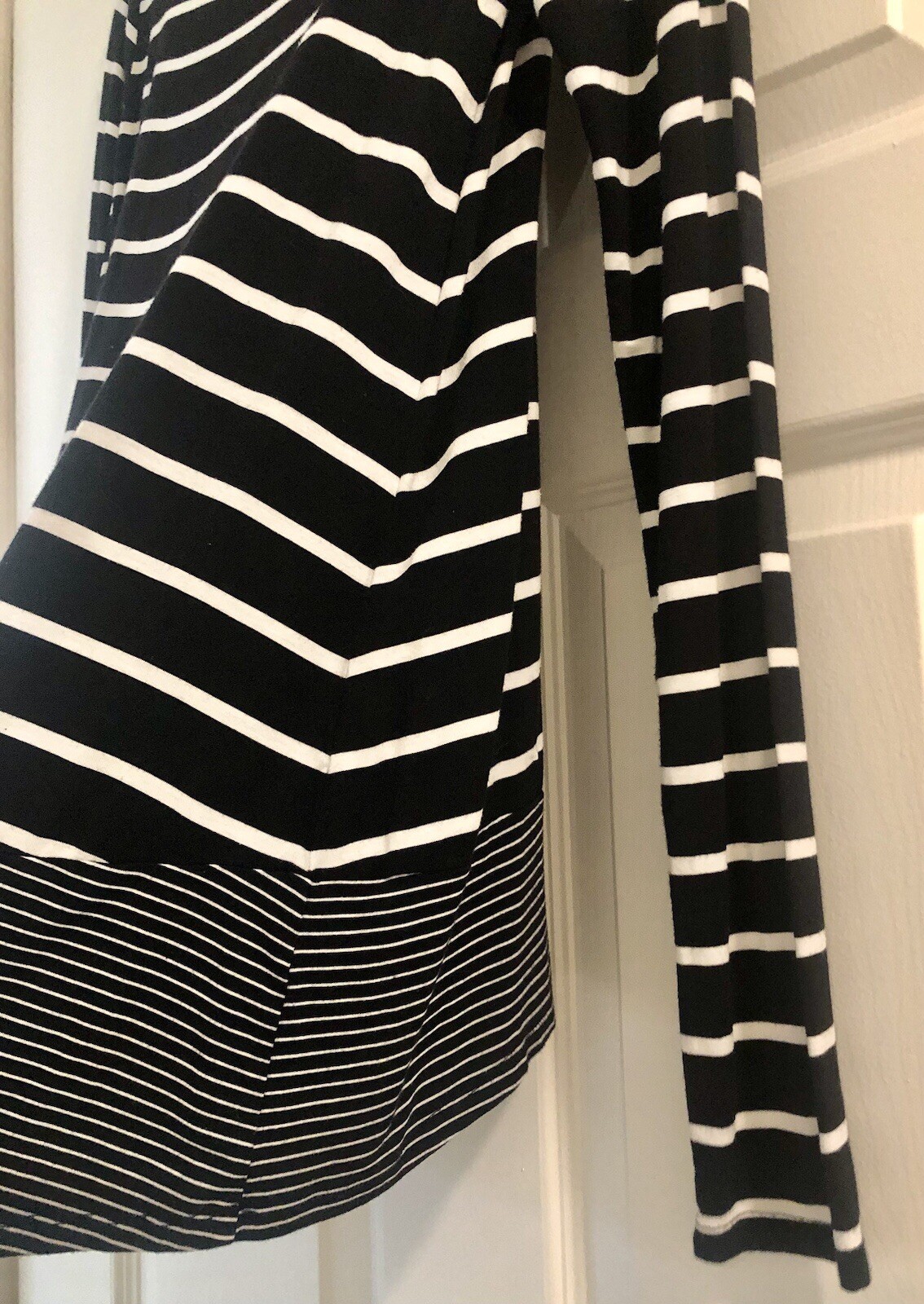 BCBGMACAZRIA Striped Pullover Quiet Luxury Athleisure Resortcore Size XS