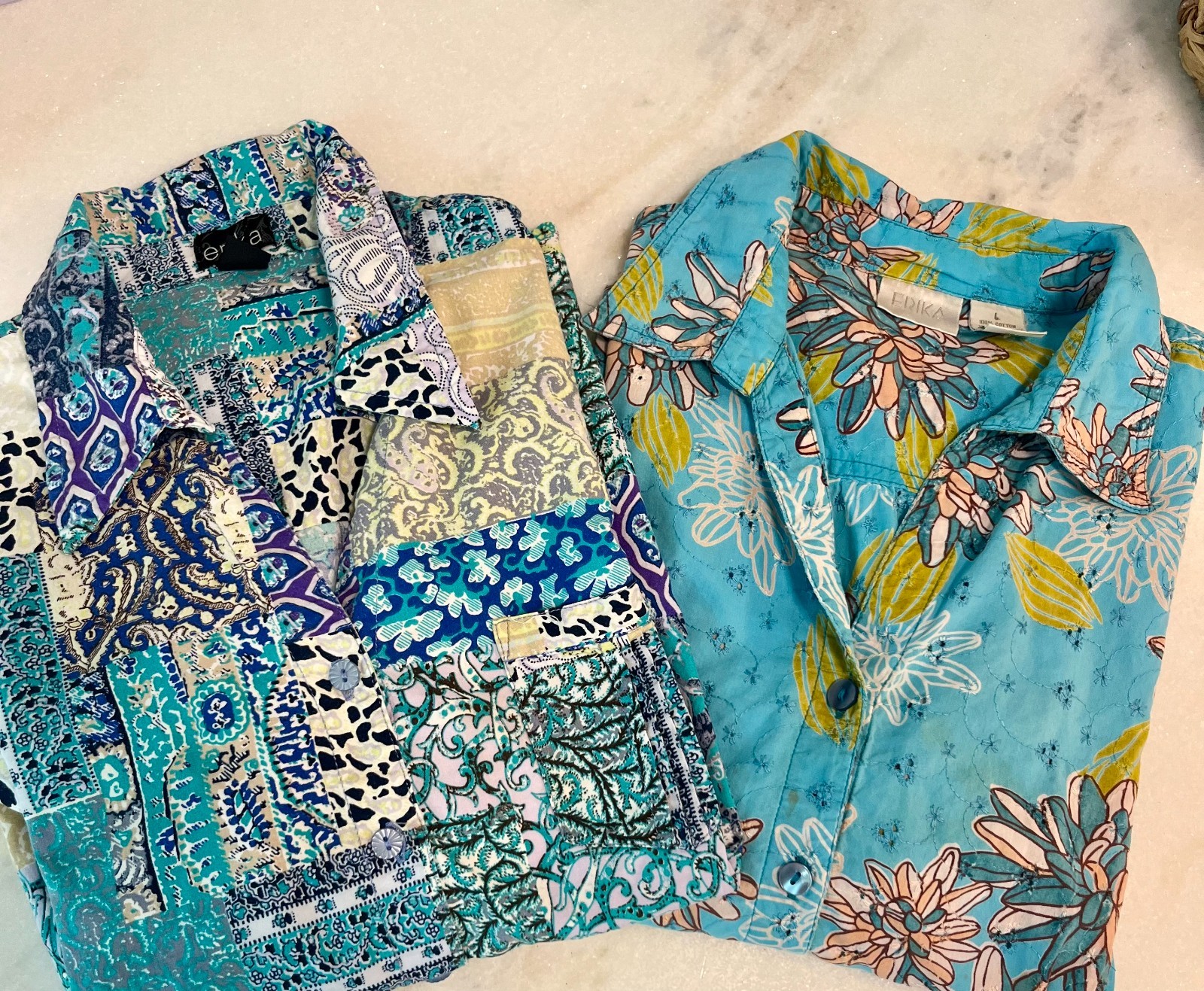 Vintage Erika Women’s Multicolor Button Down Blouses Lot of 2 Size Large