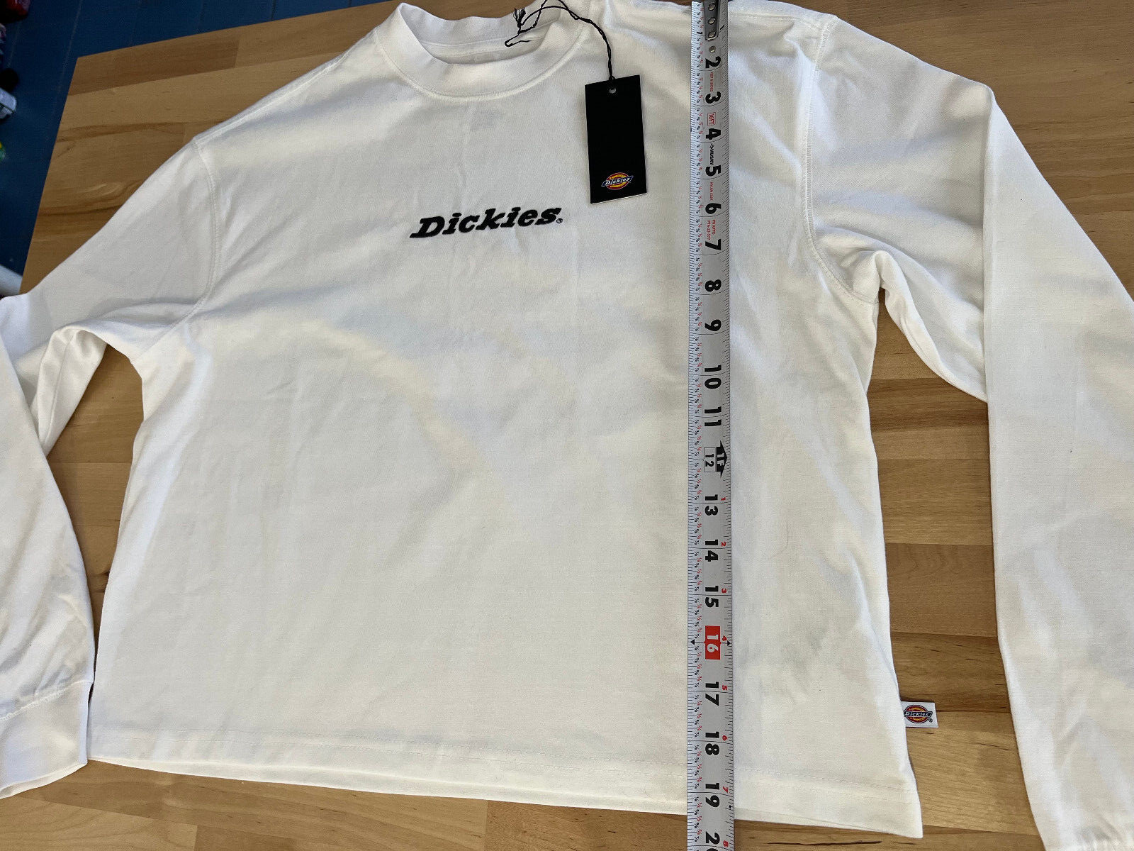 Dickies WHITE Long Sleeve Cropped T-Shirt – Women’s Sz S – NEW