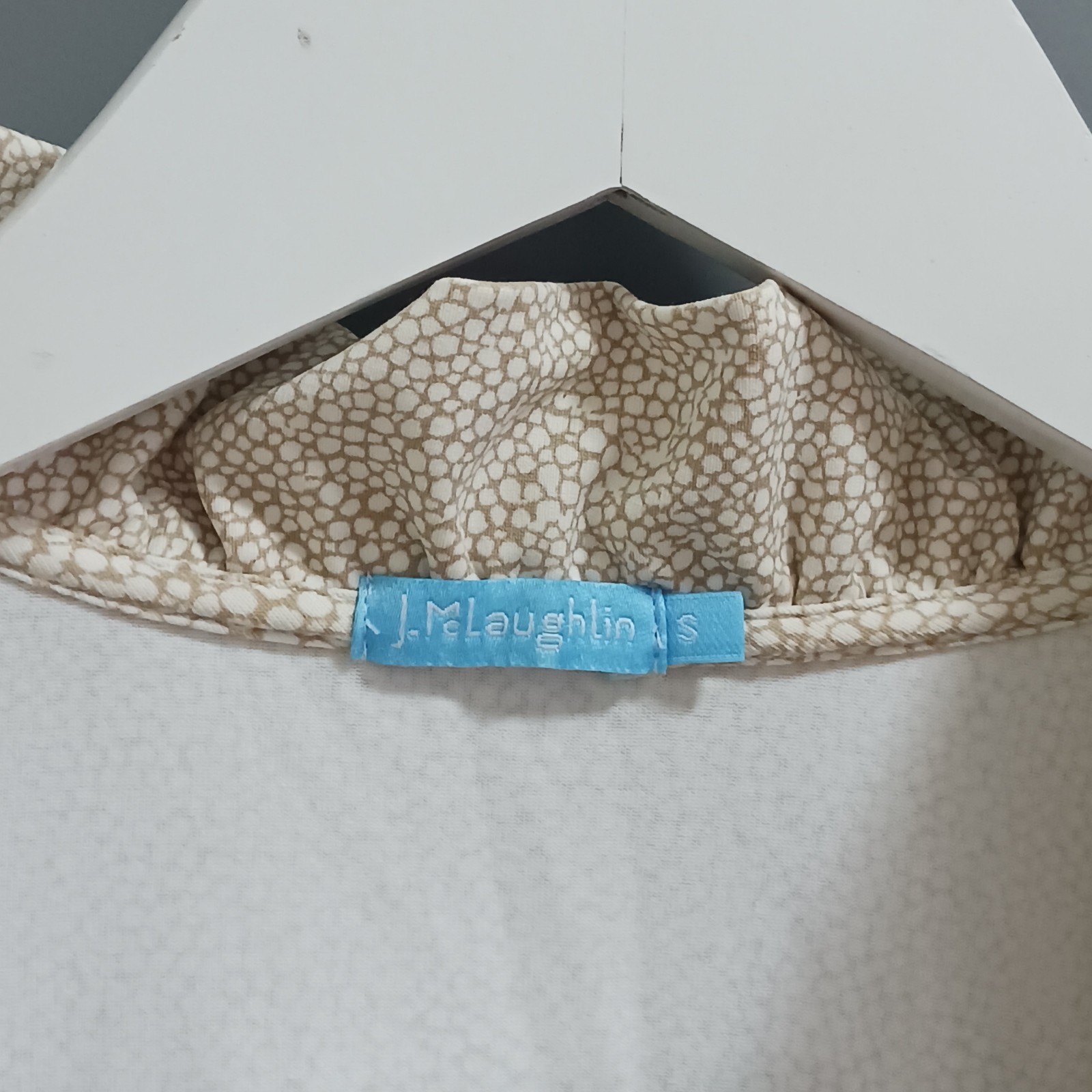J. McLaughlin Durham Catalina women’s Ruffle Neck 3/4 Top blouse Sz S Oatmeal